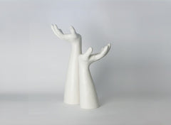 Palma Bowl White Hands And Bowl