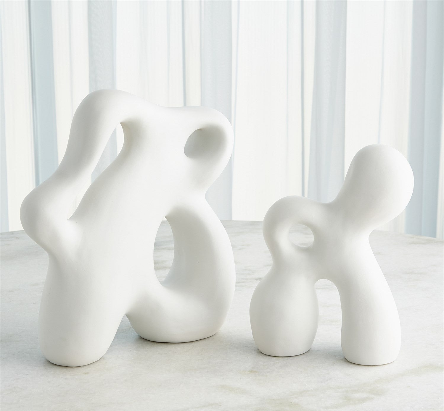 Ronan Sculpture Matte White