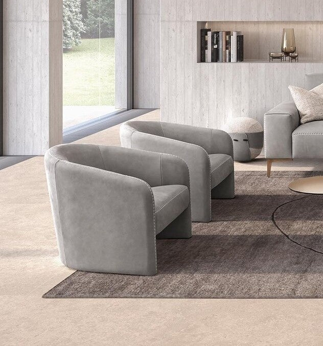 Betty Lounge Chair