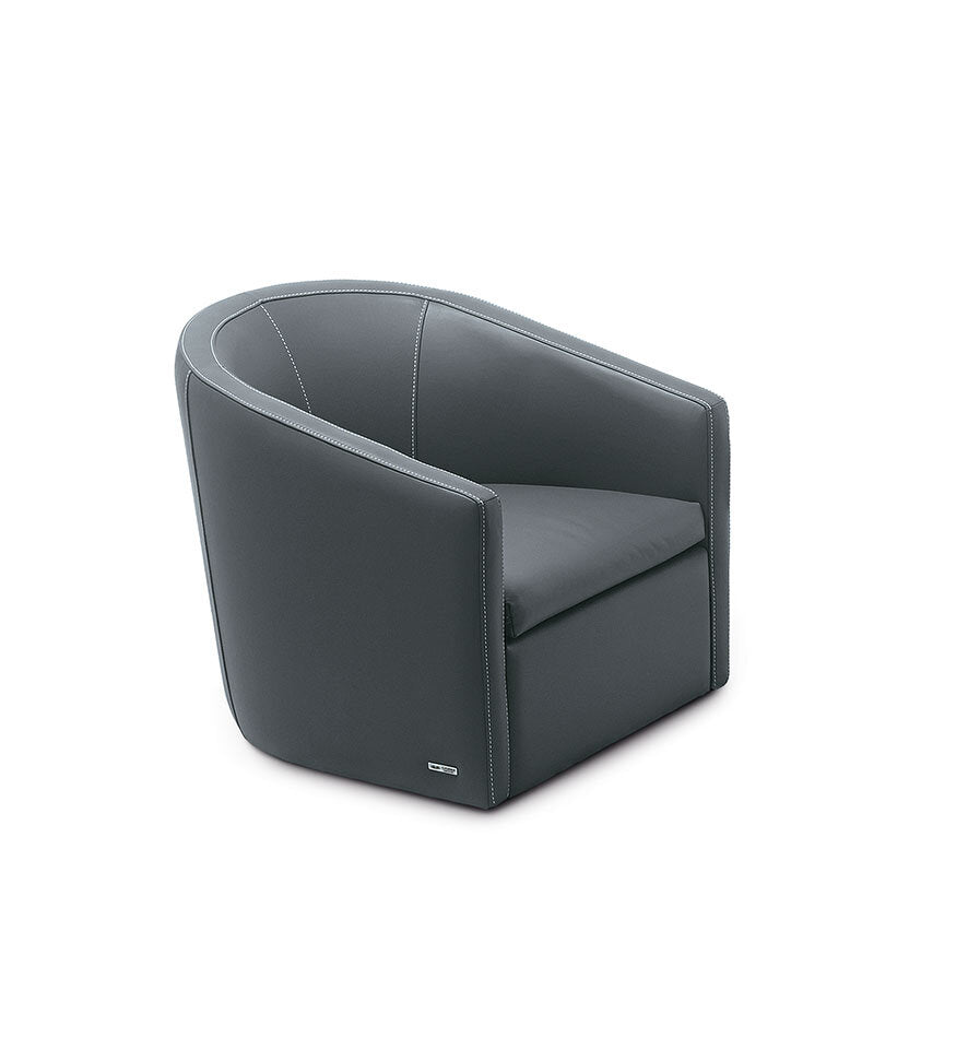 Pretty Lounge Chair