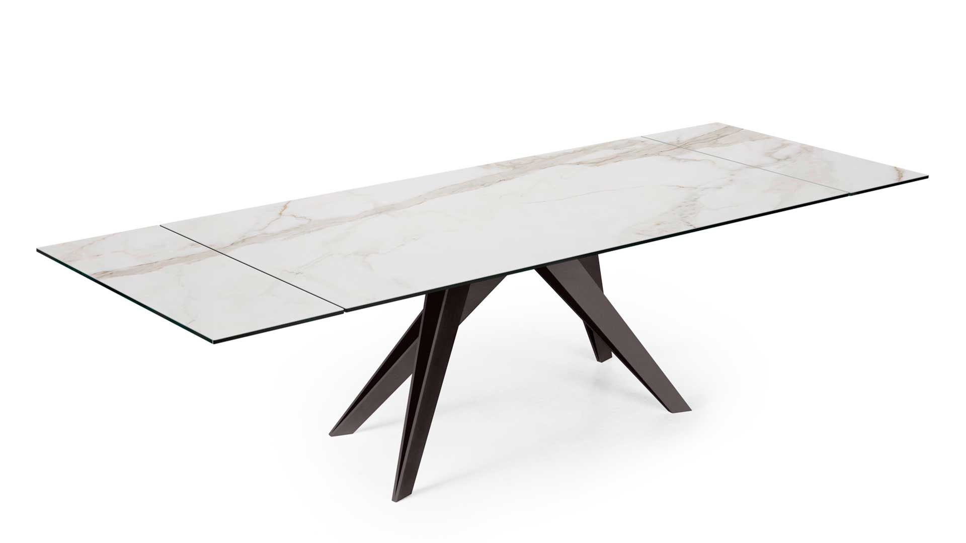 Somnia Dining Table