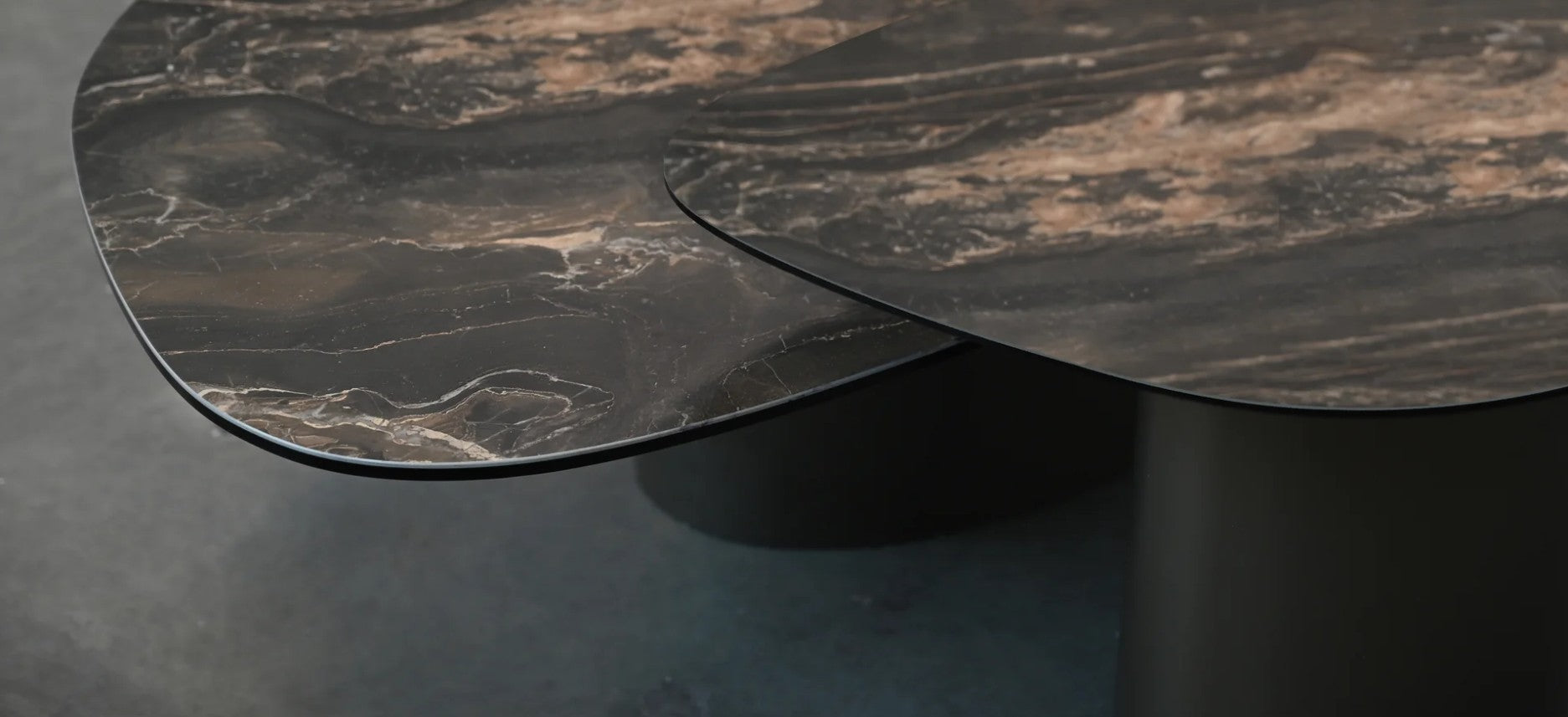 Argon Coffee Table