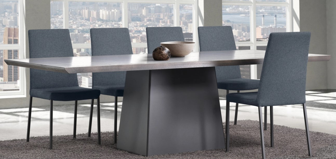 Sculpture Dining Table